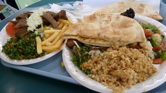 ロサンゼルス旅行 2 日目 ファーマーズマーケット・地中海料理