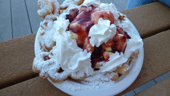 ロサンゼルス旅行 4 日目 ロングビーチのファネルケーキ